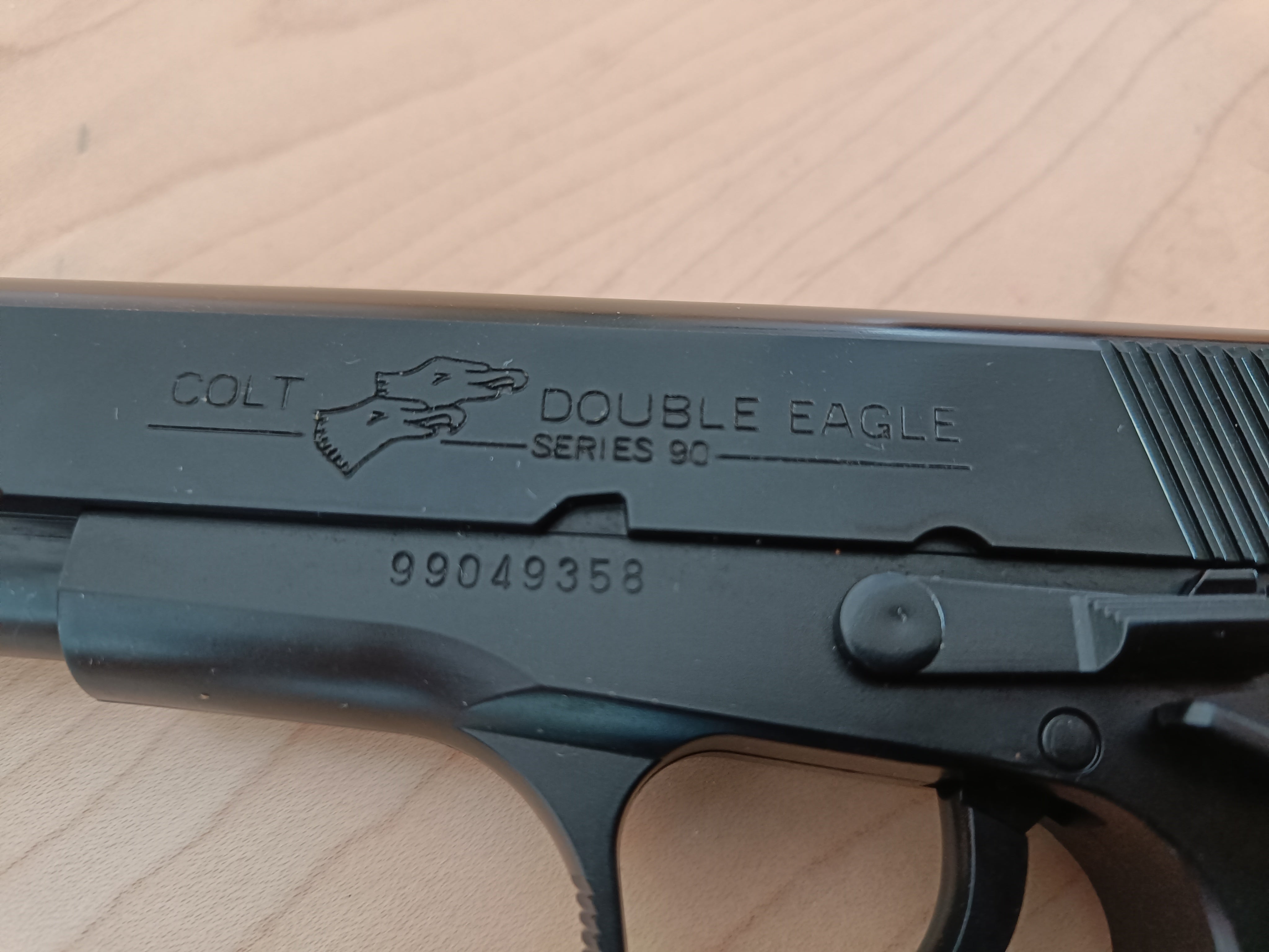 Softgun pistol